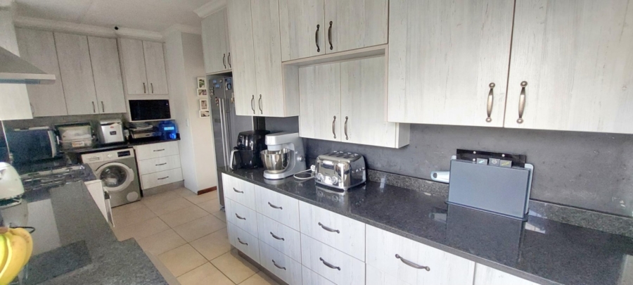 3 Bedroom Property for Sale in Gonubie Eastern Cape